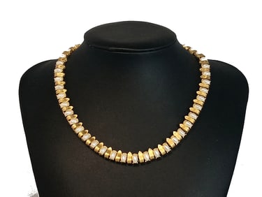 FINE VINTAGE NECKLACE CROWN TRIFARI PEARLS