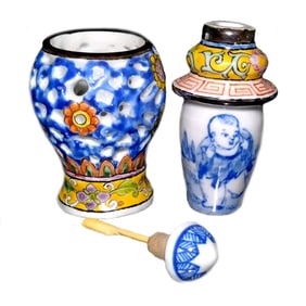 FABULOUS CHINESE ROTATIVE PORCELAIN SNUFF BOTTLE BOYS YONGZHENG MARK