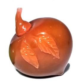 BEAUTIFUL CHINESE PEKING GLASS SNUFF BOTTLE PEACH SHAPED