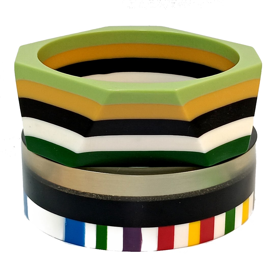 TWO FABULOUS LAMINATED LUCITE BANGLE MULTICOLOR (1 of 4)