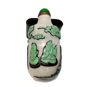 BEAUTIFUL CHINESE PEKING GLASS SNUFF BOTTLE IMMORTALS