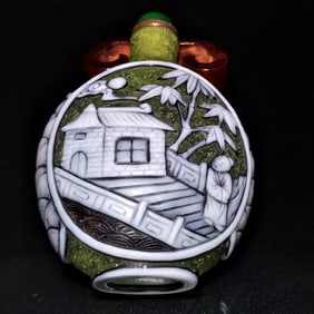 BEAUTIFUL CHINESE PEKING GLASS SNUFF BOTTLE ELDER BRIDGE PRUNUS TREE