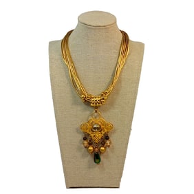AN ELEGANT  NECKLACE BY DESIGNER ROBERT ROSE  17" LONG