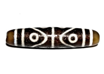 A FINE SINO TIBETAN AGATE DZI BEAD 8 EYES  56MM