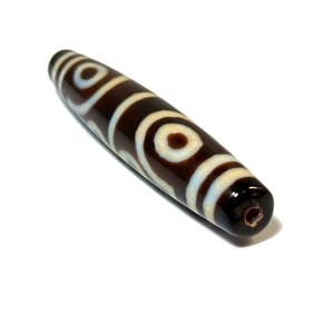 A FINE SINO-TIBETAN AGATE DZI MASTER BEAD HUGE 78MM  8 EYES