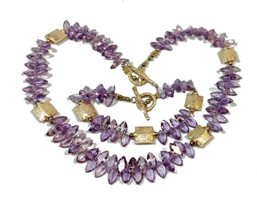 A FACETED AMETHYST  VINTAGE NECKLACE AND BRACELET SET STERLING SILVER