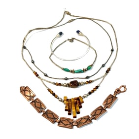 A VINTAGE SOUTHWESTERN LIQUID SILVER LOT 2 NECKLACES 3 BRACELETS