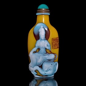 BEAUTIFUL CHINESE PEKING GLASS SNUFF BOTTLE GUANYIN ELEPHANT QIANLONG SEAL