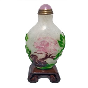 FINE CHINESE 6 COLOR PEKING GLASS SNUFF BOTTLE PEONY LINGHZI