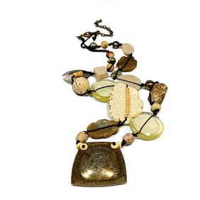 A BEAUTIFUL NECKLACE BY CHICO'S 36"  MOTHER OF PEARL  LUCITE