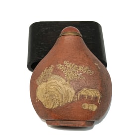 FINE RARE ANTIQUE CHINESE 19TH C SLIP DECORATED YIXING SNUFF BOTTLE