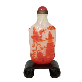 CHINESE PEKING GLASS SNUFF BOTTLE STORKS PAGODAS QIANLONG SEAL