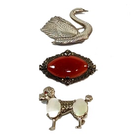 3 ESTATE VINTAGE STERLING BROOCHES CARNELIAN MOTHER OF PEARLS