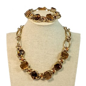 A VINTAGE GERMANY HENKLE AND GROSSE FOR CHRISTIAN DIOR BRACELET AND NECKLACE SET