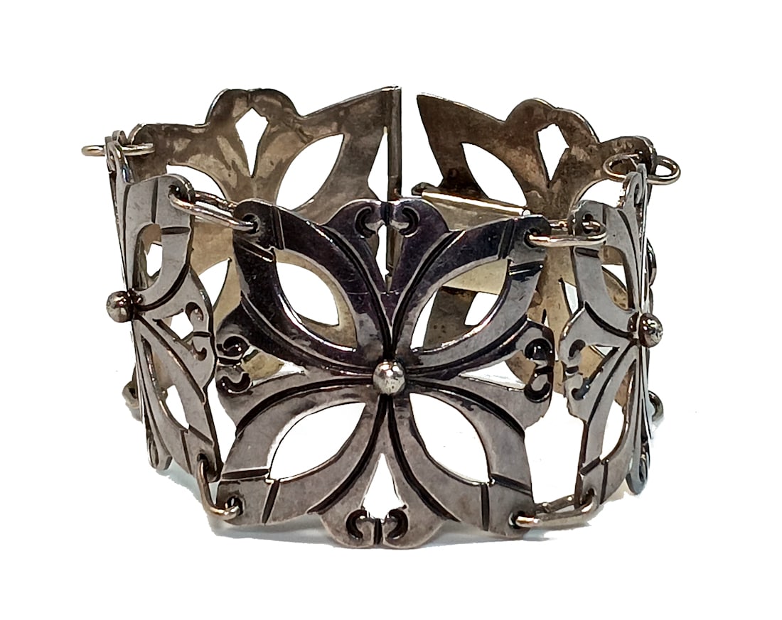 A STUNNING LARGE VINTAGE TAXCO MEXICO STERLING SILVER BRACELET 40 GRAMS (1 of 6)