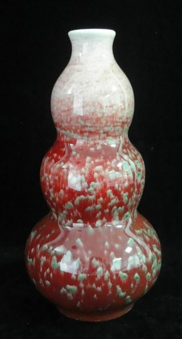 A FINE CHINESE PEACH BLOOM GLAZED VASE TRIPLE GOURD (1 of 7)