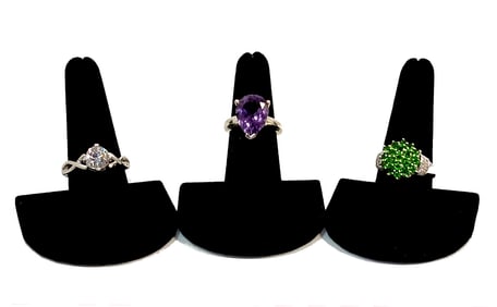 A FINE LOT OF 3  VINTAGE STERLING RINGS AMETHYST PERIDOT SIZES 10, 10,  6.5