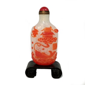 CHINESE PEKING GLASS SNUFF BOTTLE STORKS PAGODAS QIANLONG SEAL