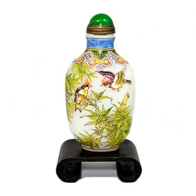 FINE CHINESE ENAMELED PEKING GLASS SNUFF BOTTLE BIRDS PEONIES QIANLONG MARK