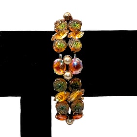 A WONDERFUL VINTAGE BRACELET RHINESTONES AND CARVED GLASS 7.25" LONG