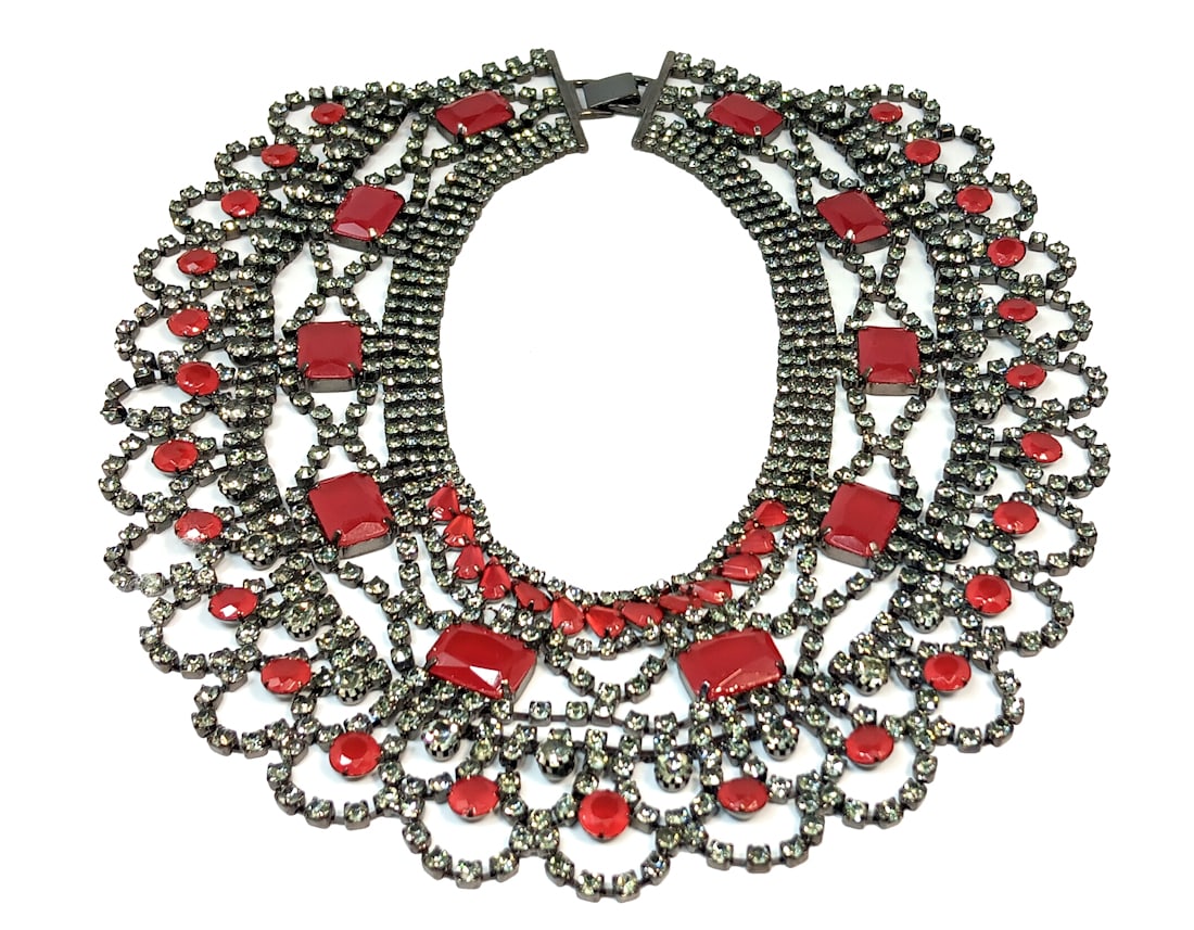 A  BEAUTIFUL VINTAGE RHINESTONE BIB STATEMENT NECKLACE  16" LONG (1 of 4)