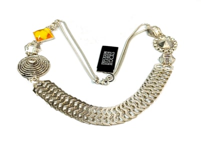 A VINTAGE NECKLACE BY DESIGNER ERICKSON BEAMON 26"