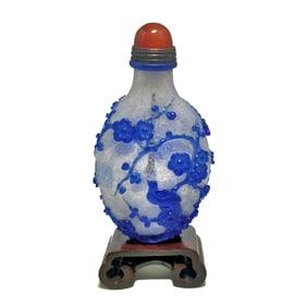FINE ANTIQUE CHINESE PEKING GLASS SNUFF BOTTLE BIRDS PRUNUS QIANLONG SEAL