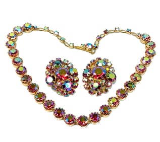 A RED AURORA BOREALIS NECKLACE AND EARRING SET MID CENTURY VINTAGE