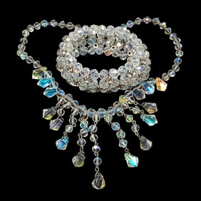 WONDERFUL VINTAGE CRYSTAL LOT OF A NECKLACE AND A BRACELET