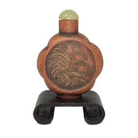 FINE ANTIQUE CHINESE 19TH C SLIP DECORATED YIXING SNUFF BOTTLE