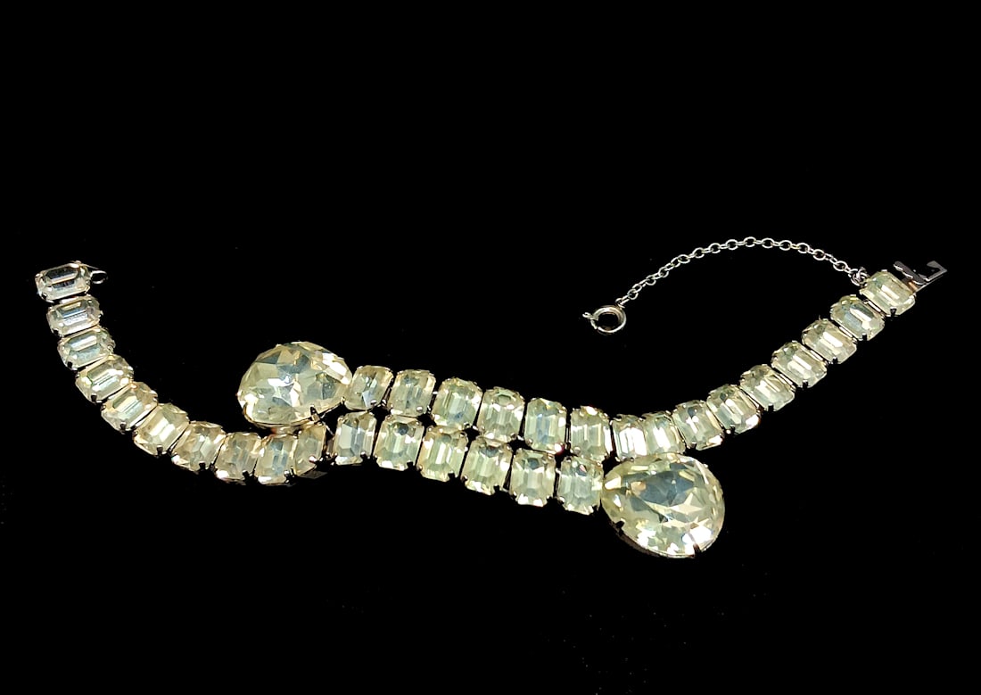 A BEAUTIFUL SIGNED VINTAGE EISENBERG BRACELET 7" LONG (1 of 5)