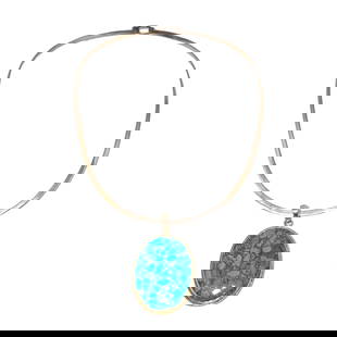 A WONDERFUL VINTAGE 925 MEXICO NECKLACE: THIS LOT INCLUDES A WONDERFUL VINTAGE 925 MEXICO NECKLACE. THE NECKLACE MEASURES 18" AND THE PENDANT 2.5" BY 1.5". TOTAL WEIGHT 38.5 GRAMS. WE PROVIDE FREE IN-HOUSE SHIPPING WITHIN THE U.S.