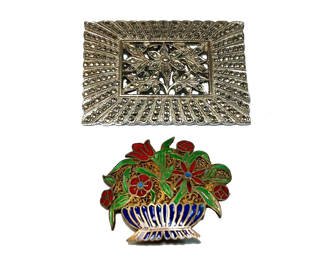 LOT OF 2 VINTAGE ART DECO STERLING BROOCHES MARCASITE AND ENAMEL (1 of 3)