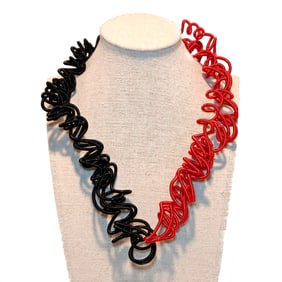A SUPERB SIGNED FRENCH NECKLACE BY DESIGNER SANDRINE GIRAUD PARIS 16"