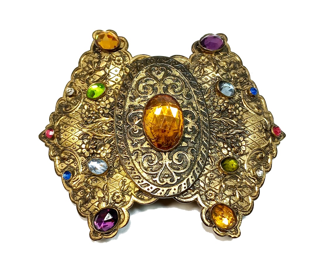 AN EXQUISITE ANTIQUE CZECH BUCKLE SIGNED: THIS LOT FEATURES AN EXQUISITE ANTIQUE CZECH BUCKLE. THE BUCKLE MEASURES 2.75" BY 2.4". WE PROVIDE FREE IN-HOUSE SHIPPING WITHIN THE U.S.
