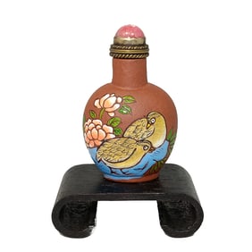 FINE ANTIQUE CHINESE ENAMELED YIXING SNUFF BOTTLE QUAILS 19TH C