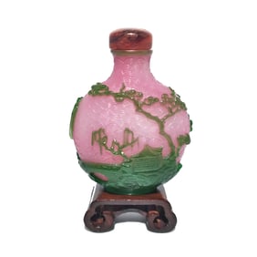A VERY FINE ANTIQUE CHINESE PEKING GLASS SCENIC SNUFF BOTTLE 19TH C