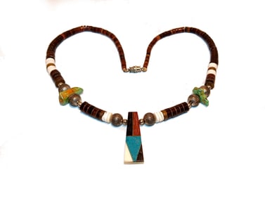 A SUPERB VINTAGE SOUTHWESTERN NECKLACE 17"