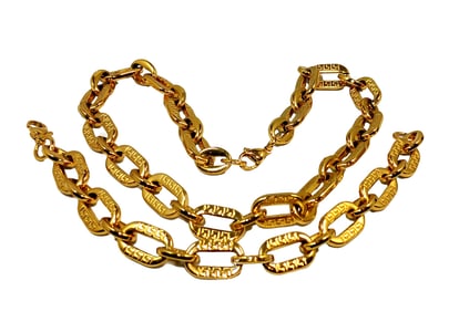 A STUNNING HIGH QUALITY VINTAGE FRENCH NECKLACE AND BRACELET SET