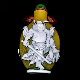 FINE CHINESE SNUFF BOTTLE YELLOW PEKING GLASS IMMORTALS