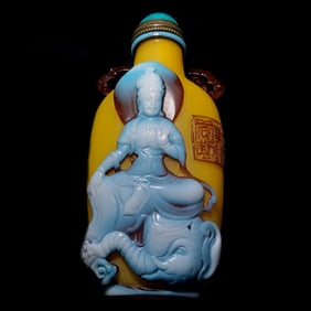 FINE CHINESE PEKING GLASS SNUFF BOTTLE GUANYIN ELEPHANT QIANLONG SEAL