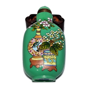 A WONDERFUL CHINESE PEKING GLASS ENAMEL SNUFF BOTTLE FLOWERS QIANLONG MARK