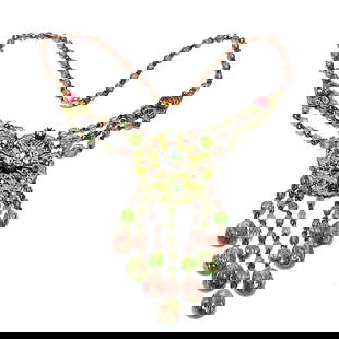 A FABULOUS ANTIQUE CZECH NECKLACE 14": THIS LOT INCLUDES A FABULOUS ANTIQUE CZECH NECKLACE. THE NECKLACE MEASURES 14" AND THE PENDANT 4.5" LONG. WE PROVIDE FREE IN-HOUSE SHIPPING WITHIN THE U.S.