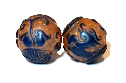LOT OF 2 HAND CARVED CHINESE PEKING GLASS OVERLAY GLASS BEADS SHOU CHI DRAGON