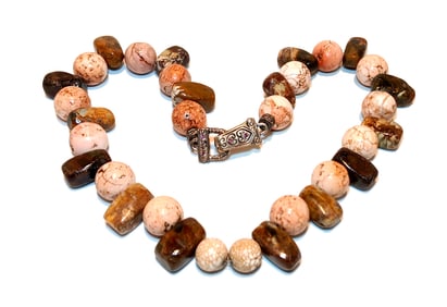 VINTAGE NATURAL STONES NECKLACE AGATE AND JASPER 15"