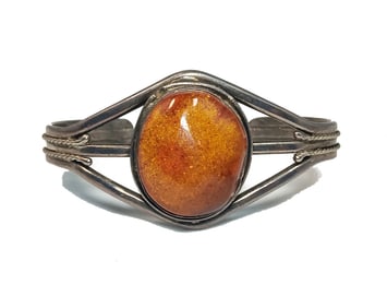 FINE VINTAGE STERLING AND NATURAL BUTTERSCOTCH AMBER CUFF BRACELET
