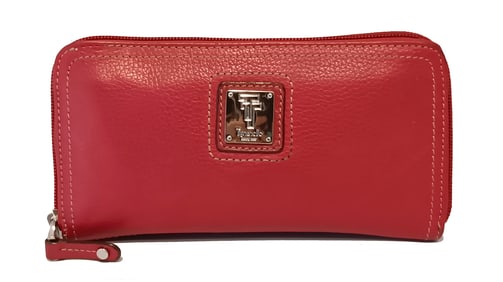 A VINTAGE TIGNANELLO RED GENUINE LEATHER ZIP AROUND WALLET