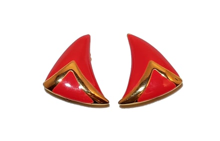 FABULOUS VINTAGE SIGNED "DARLA" RED ENAMEL CLIP-ON EARRINGS 1980S