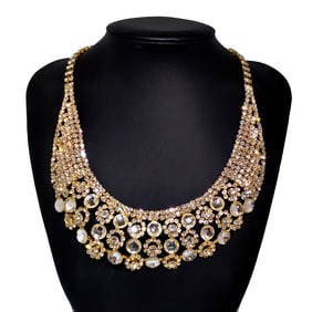 A BEAUTIFUL VINTAGE SIGNED RHINESTONE NECKLACE