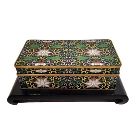 RARE ANTIQUE CHINESE CLOISONNE BRONZE BOX WITH BLACK GROUND & LOTUS SCROLLS